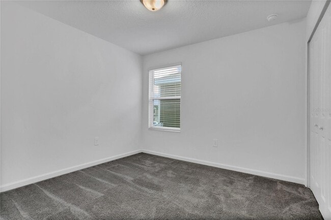 Building Photo - 26159 Feathergrass Cir