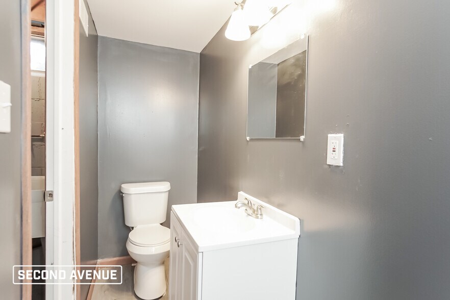 Building Photo - 1245 Chapel Rd