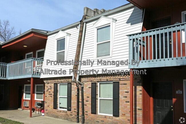Building Photo - 412 Poplar Level Ct