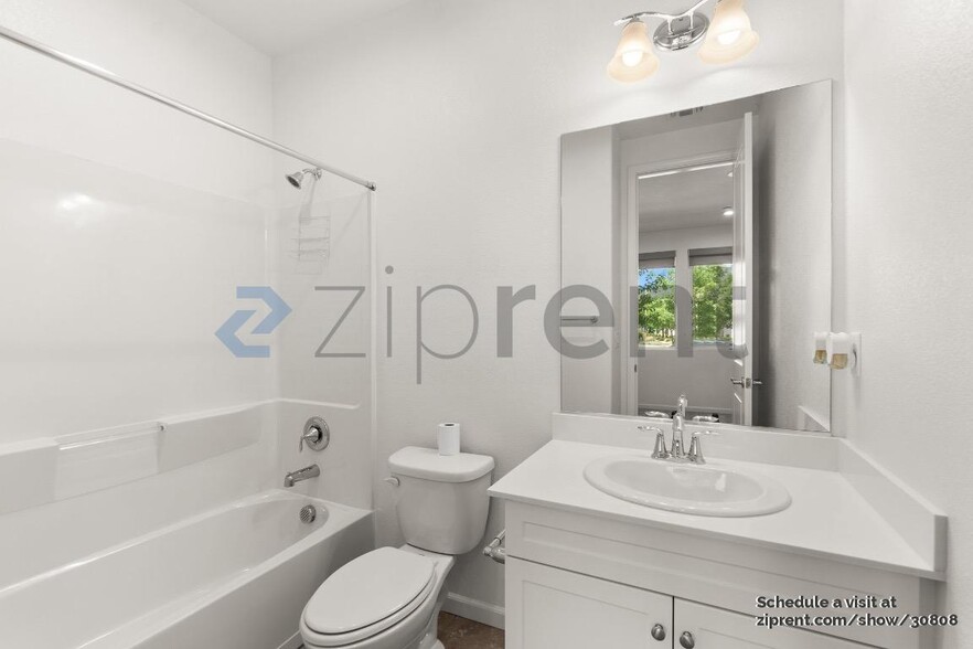 Building Photo - 5676 El Dorado Ln