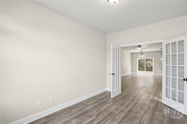 Building Photo - 105 Danielle Loop