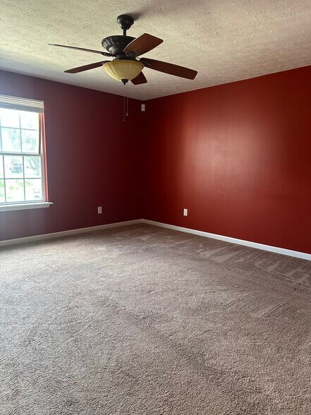Living room - 600 Wabarto Way