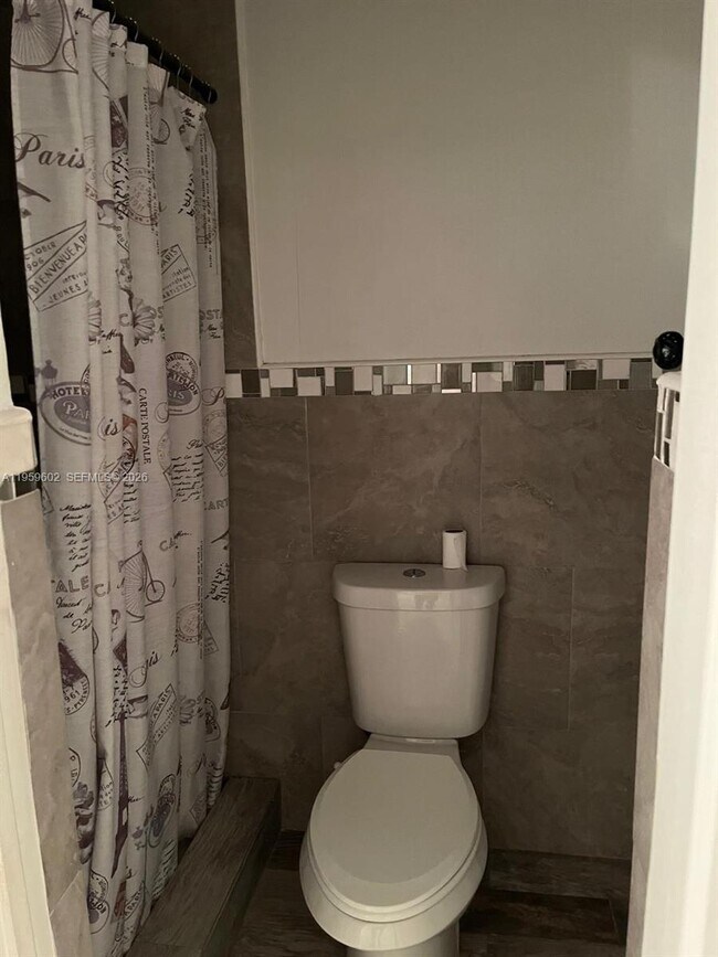 Building Photo - 3721 SW 62nd Ave