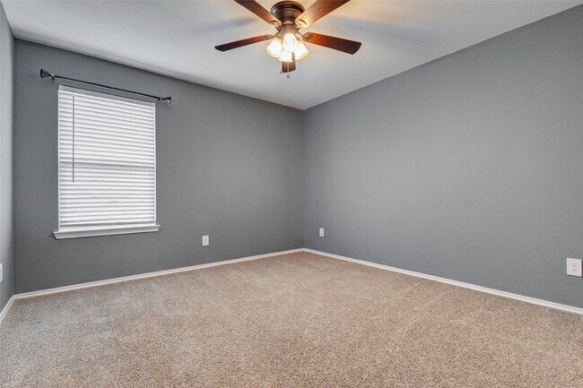 Building Photo - 5114 Jasmine Dawn Dr