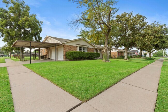 Primary Photo - 3214 Flamborough Dr