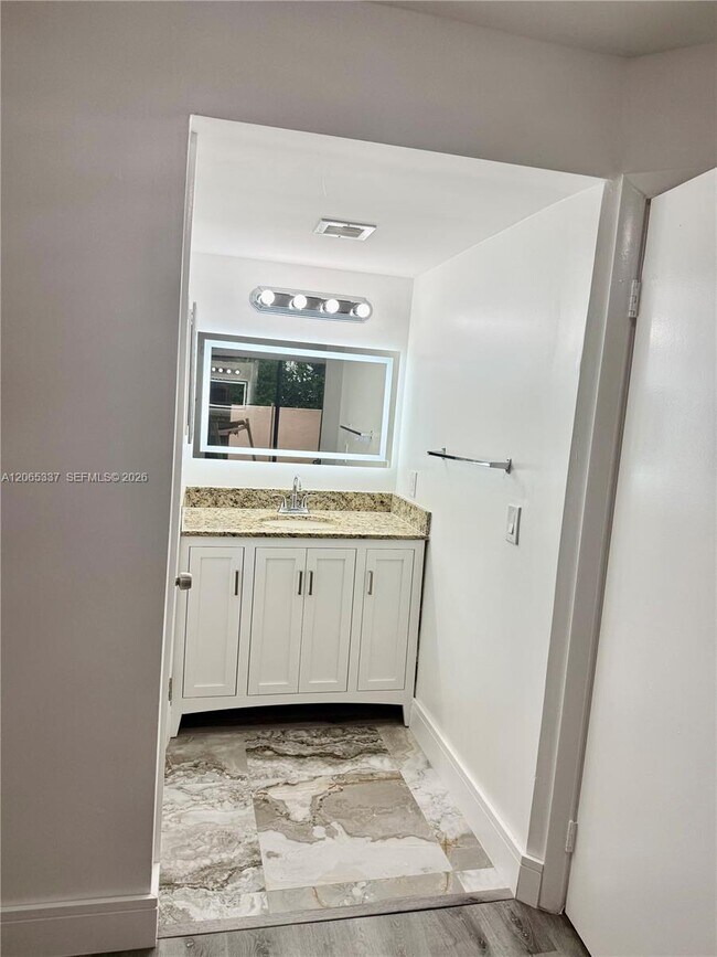 Building Photo - 13078 SW 88th Ln