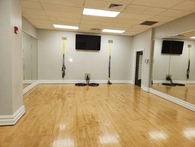 aerobics room - 2501 S Ocean Dr