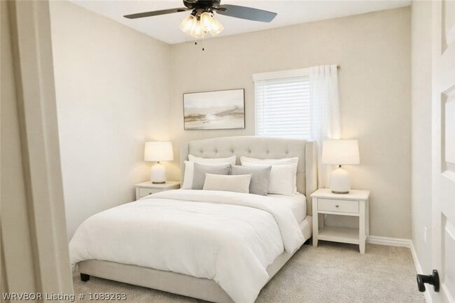 Building Photo - 9000 Mayswood Pl