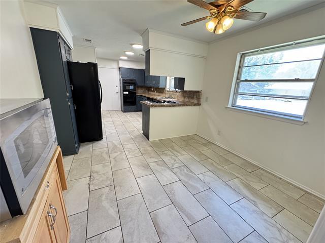 Building Photo - 1009 Imperial Dr