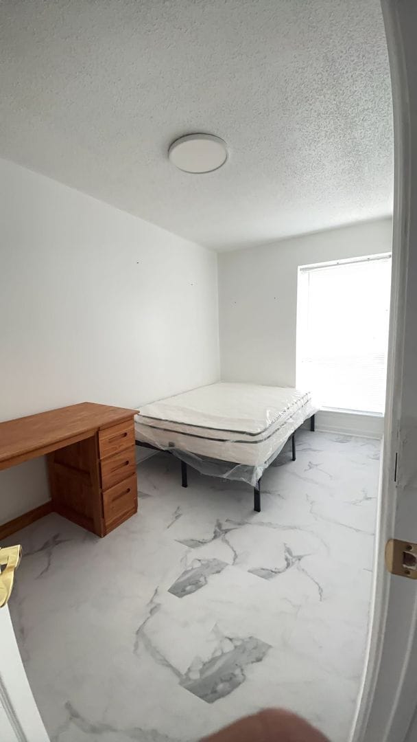 Building Photo - 1396 Hunters Rd