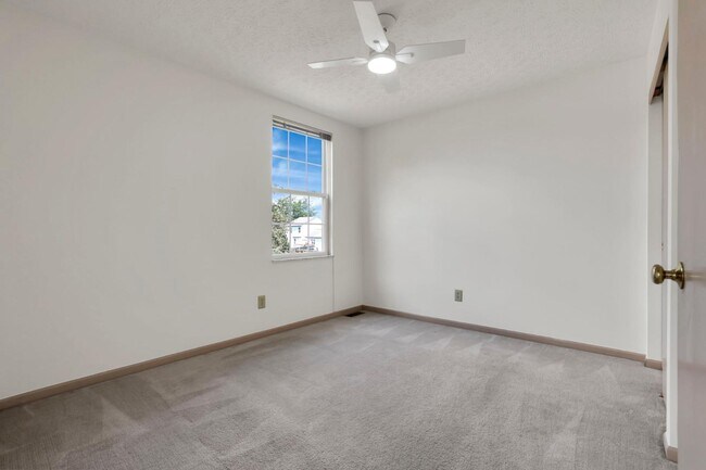 Building Photo - 4516 Harston Ave