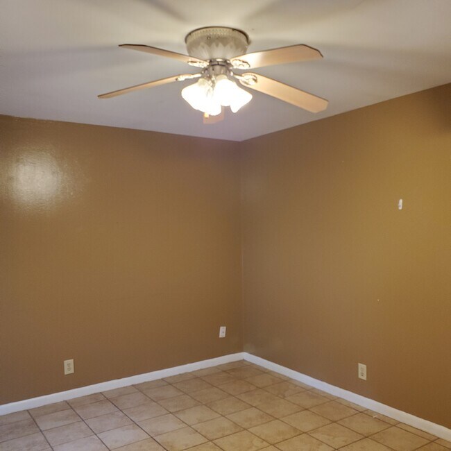 Living Room View 1 - 126 Nelda Dr