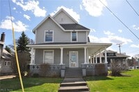 Building Photo - 11 E Main St