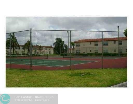 Building Photo - 365 SW 86th Ave