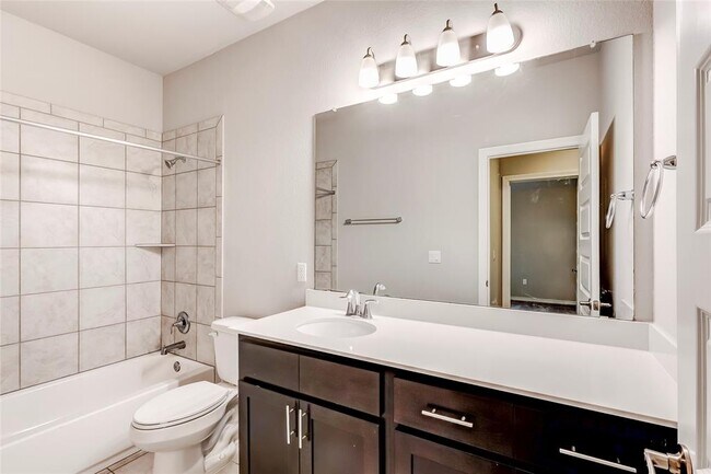 Building Photo - 14104 McCoy Lp