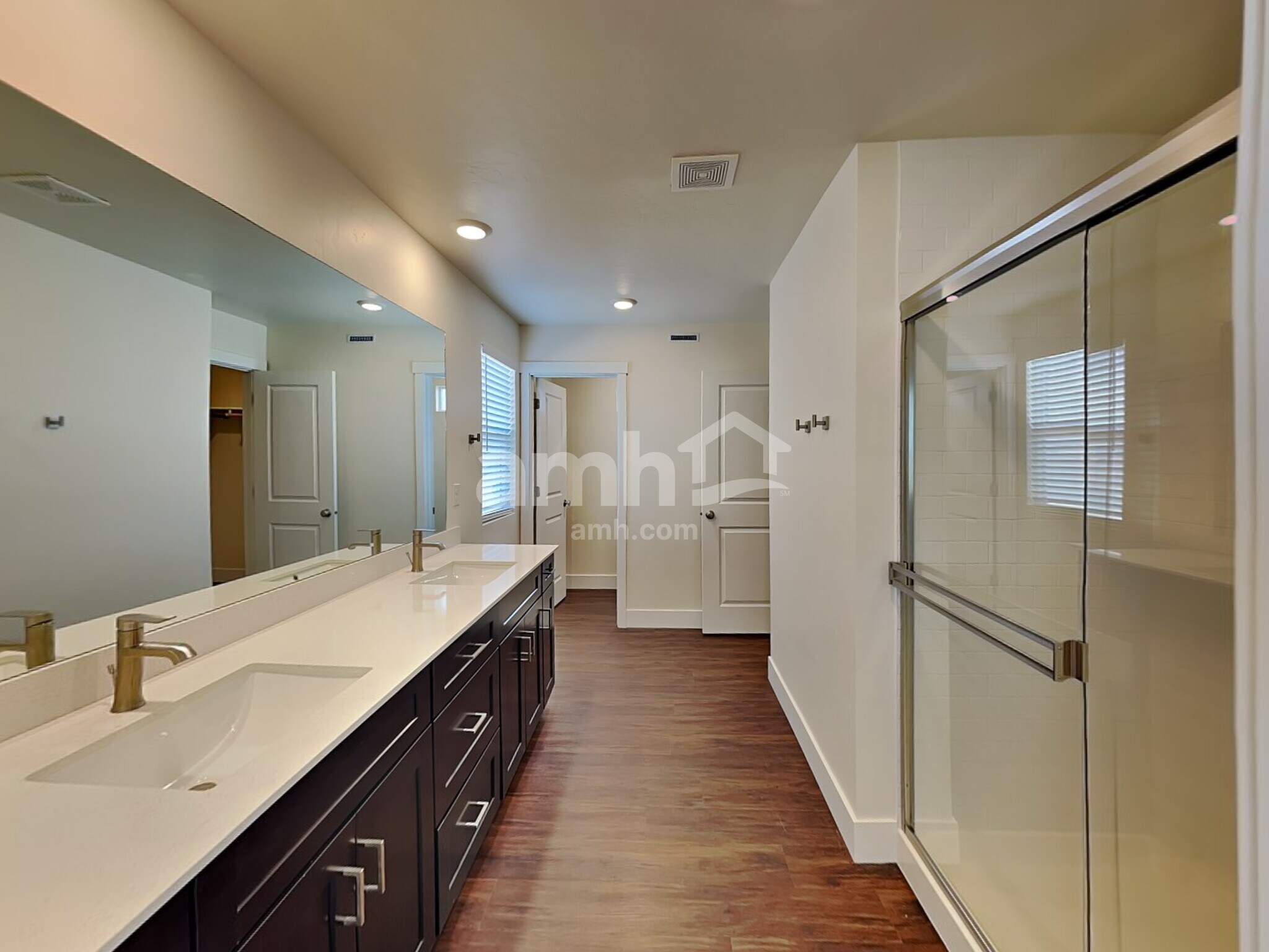 Building Photo - 6750 W Spriggel St