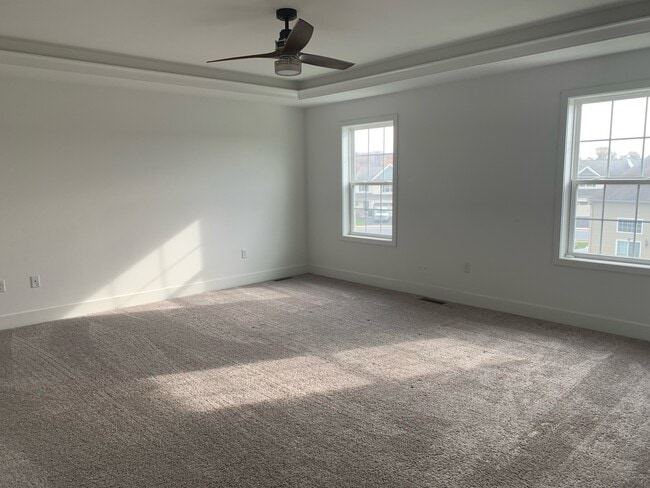 Building Photo - 2751 Post Dr