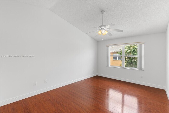 Building Photo - 1445 NW 154th Ln