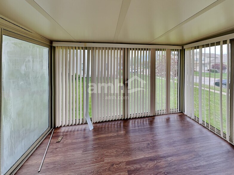 Building Photo - 5016 Scalton Pl