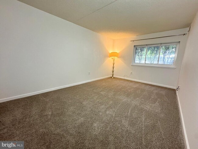 Building Photo - 11739 Ledura Ct
