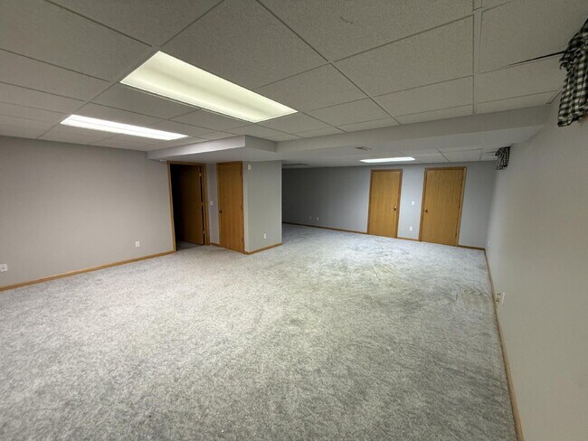 Building Photo - Charming 3-Bedroom Home with Finished Base...