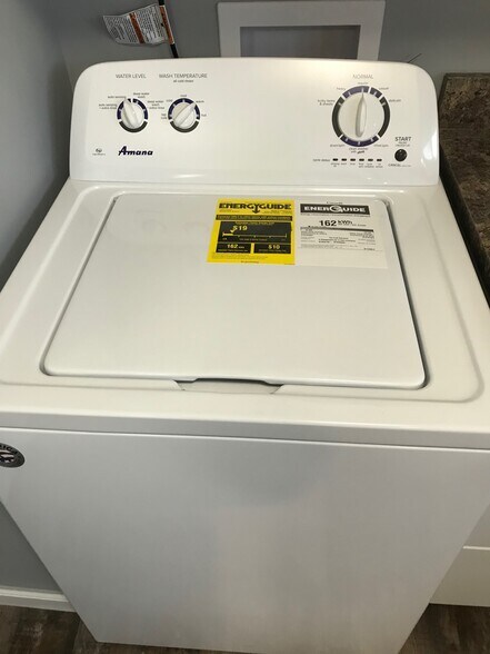 Brand new - 4204 Woodvale Dr