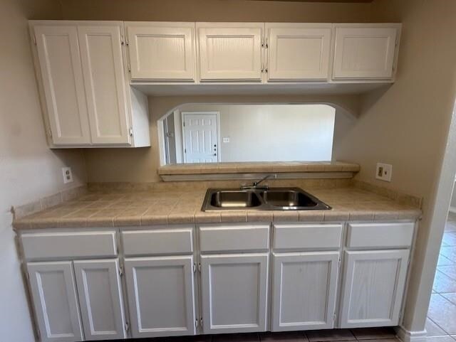 Building Photo - 412 Shiloh Dr