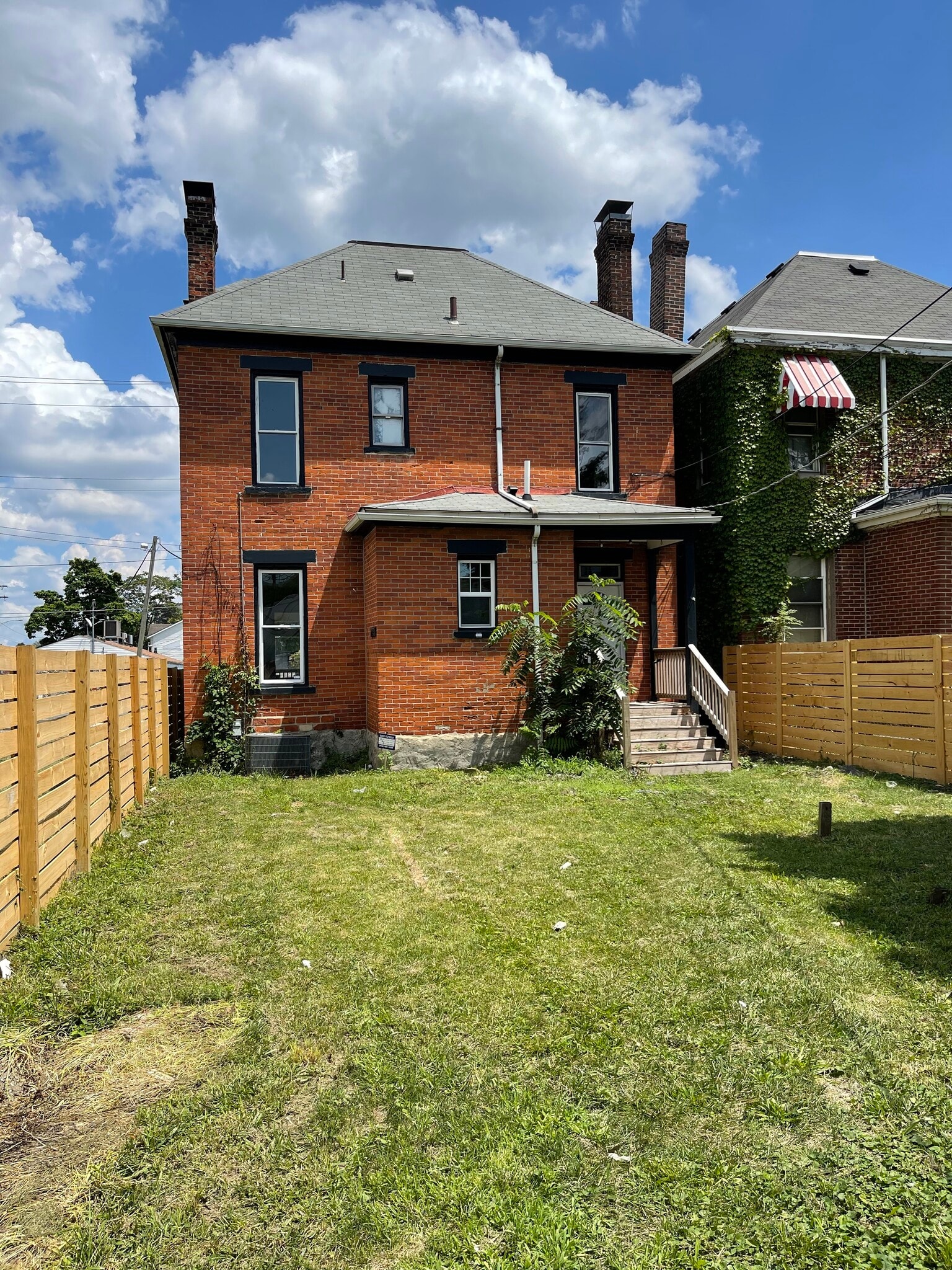 backyard - 501 Saint Clair Ave