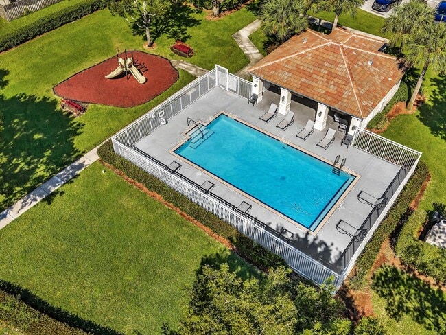 Building Photo - 9695 Porta Leona Ln