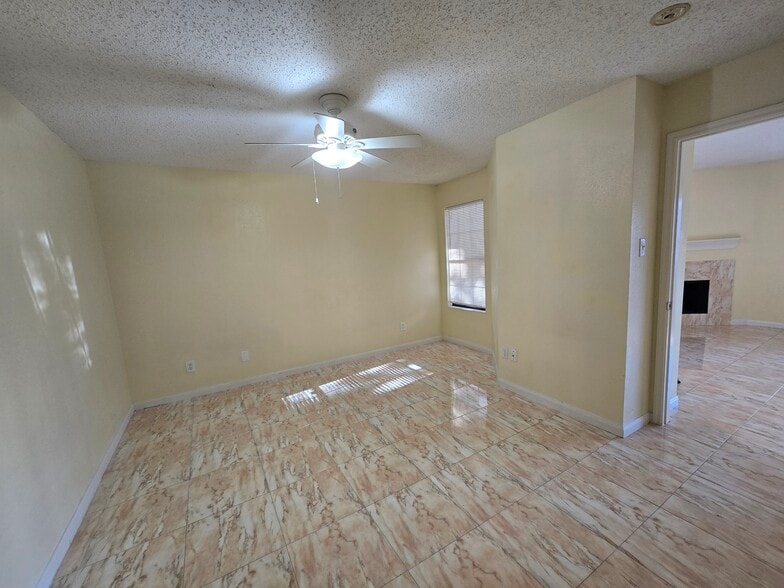 Room 2 - 2750 Holly Hall St