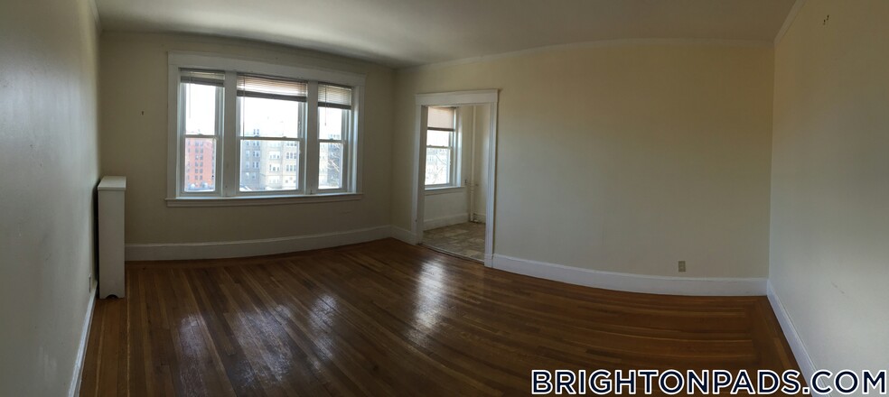 Building Photo - 1615 Commonwealth Ave