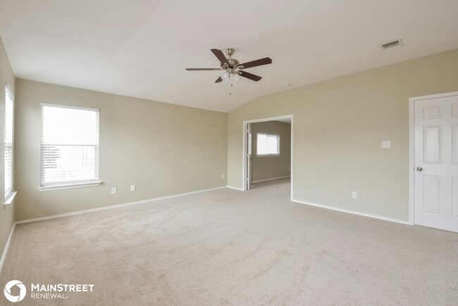 Building Photo - 6430 Royal Ridge, San Antonio, TX 78239