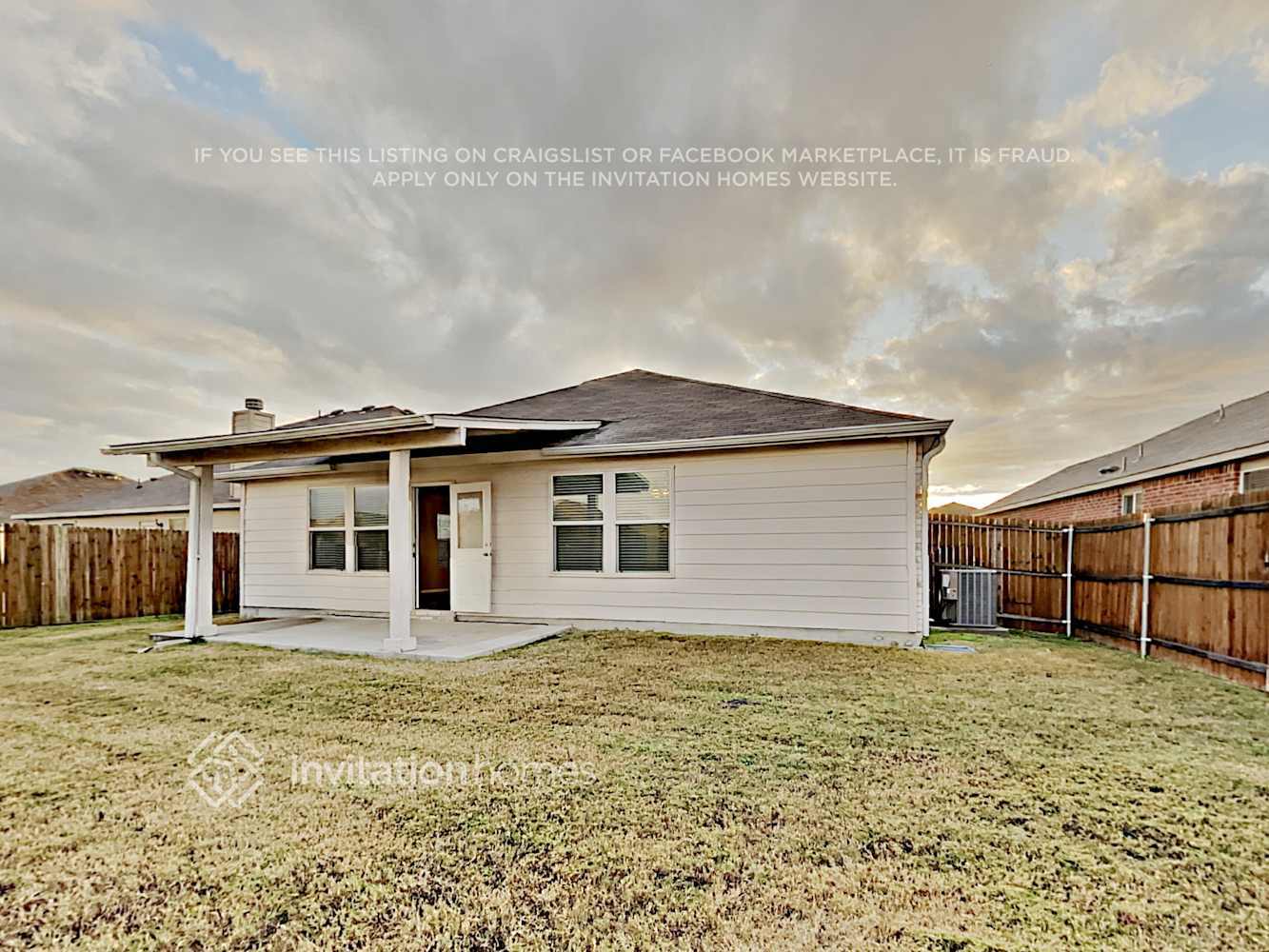 Building Photo - 112 Abelia Dr