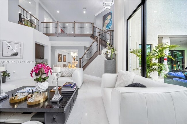 Building Photo - 16849 Pierre Cir