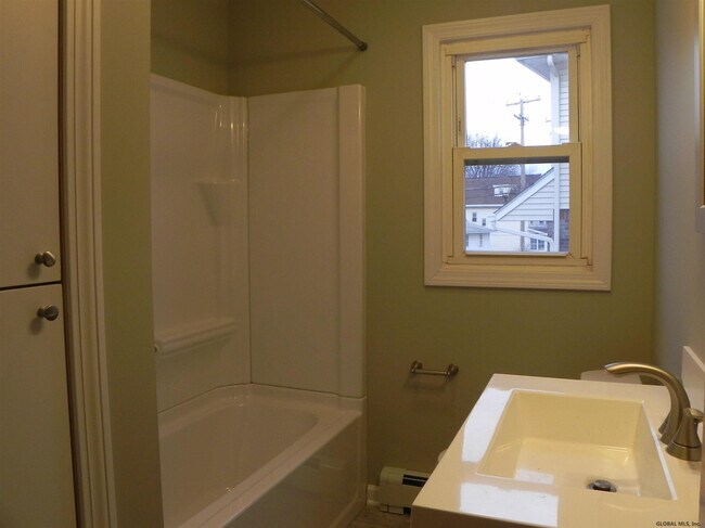 Building Photo - 53 Tremont St