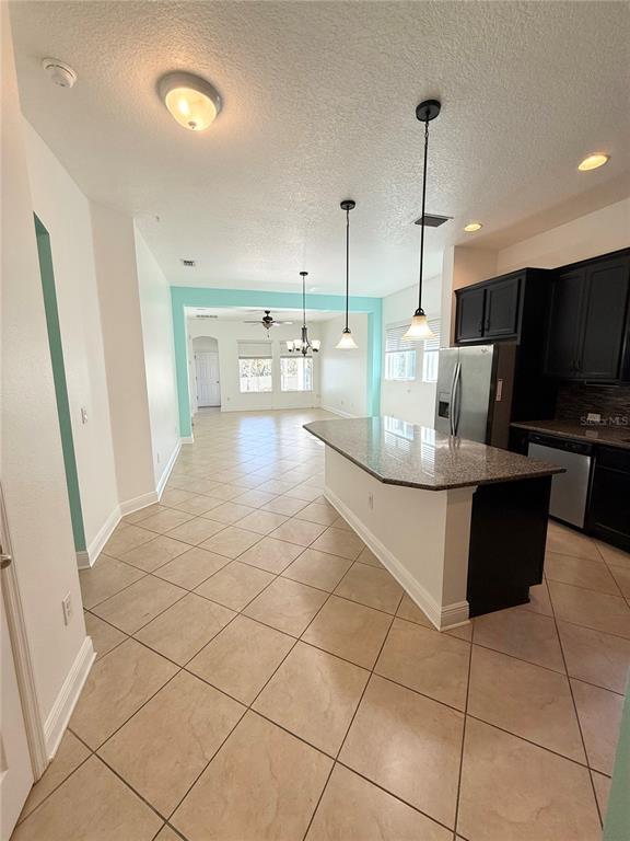 Building Photo - 6948 Old Benton Dr