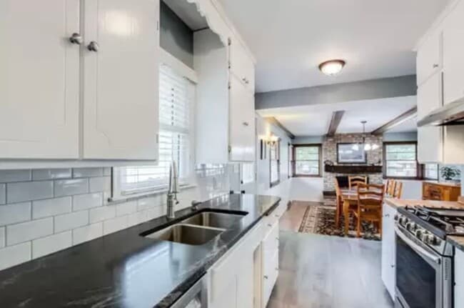Building Photo - Beautiful 4BR 2BA Rambler in Roseville