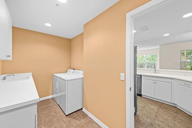 Building Photo - 16483 Gloria Ln