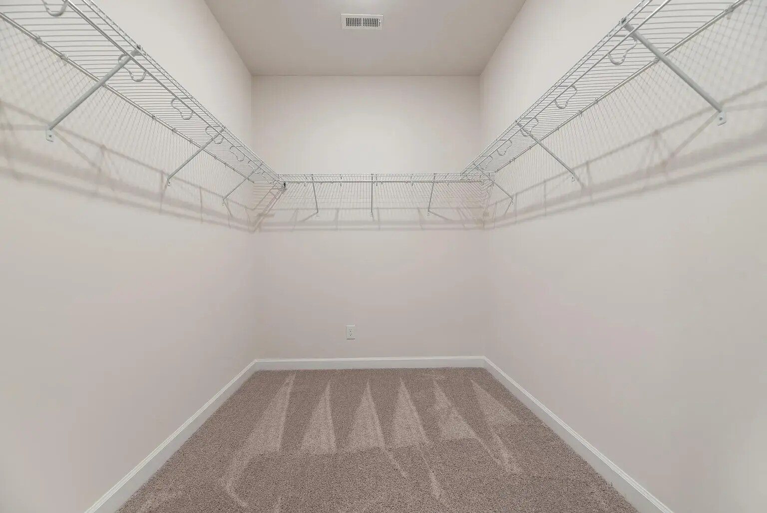 Master Closet - 912 Rachel Anne Dr