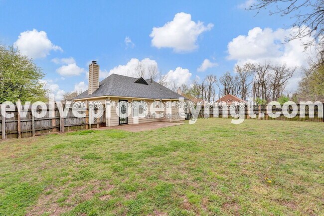 Building Photo - 3823 Twin Valley Cove