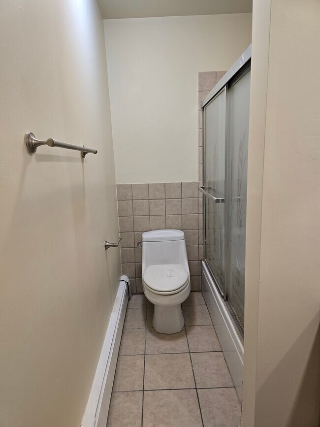 Building Photo - 838 Jonathon Ct