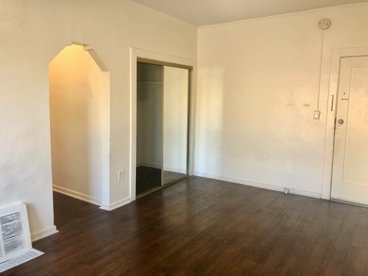 Building Photo - 631 Coronado Ter