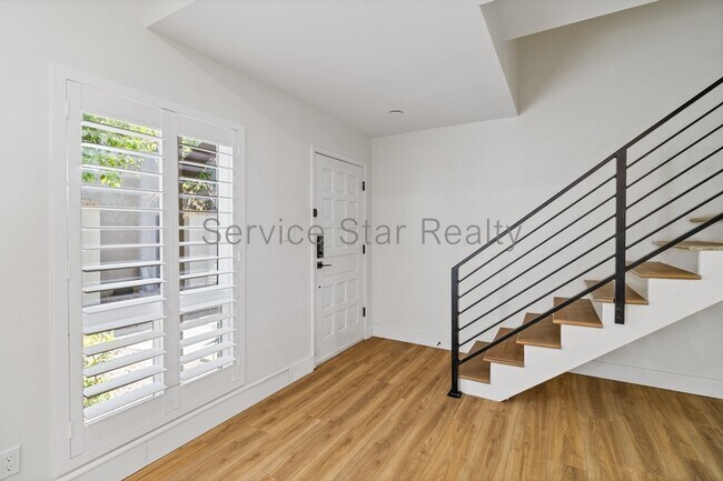 Building Photo - 4860 N 73rd St