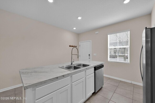 Building Photo - 2888 Black Buck Cir