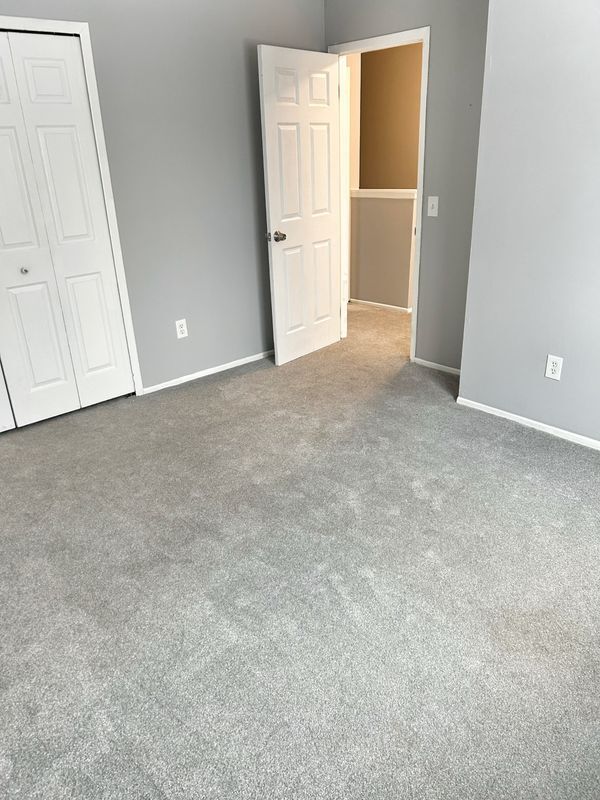 Building Photo - 20137 Cumberland Ct