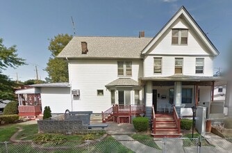 Building Photo - 441 Eddy Rd