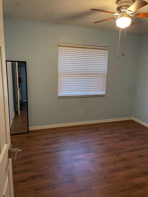 Building Photo - 537 Trend Rd