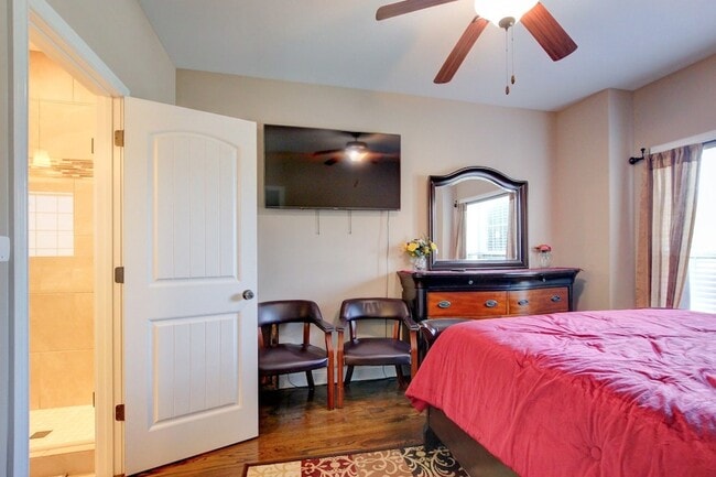 Building Photo - 2616 Browning Way
