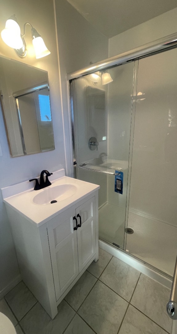 Building Photo - 3-Bed, 2-Bath Home on Large Lot in Prime San Diego Location