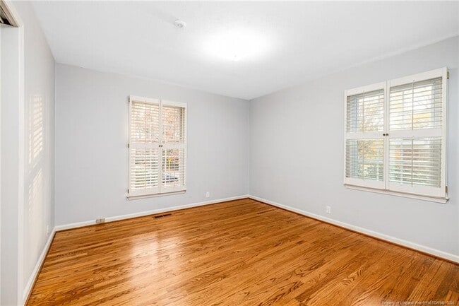 Building Photo - 2818 Millbrook Rd